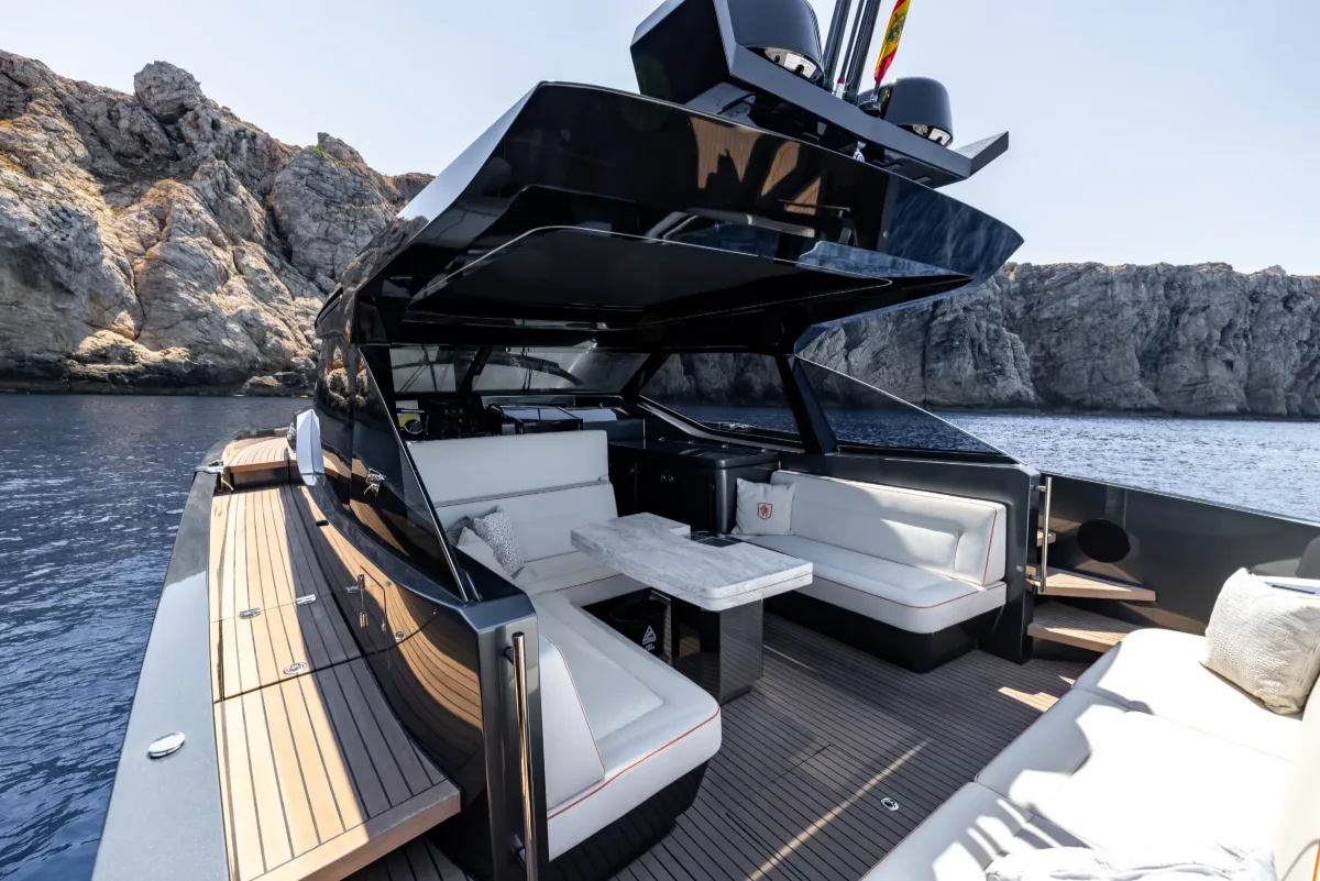 Bekkers Yachts FAQ, Bekkers Yachts
