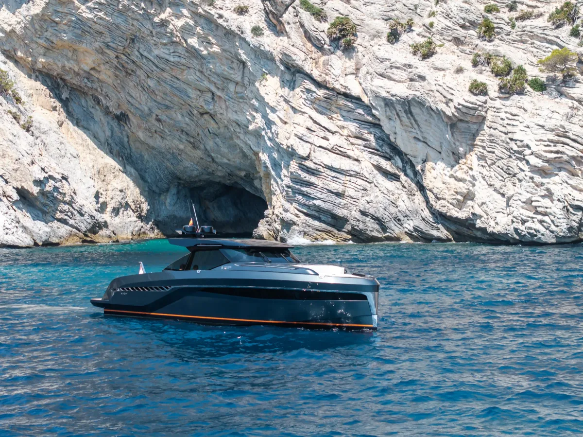 Bekkers AZUR 45HT at anchor in front of a sea cave in Mallorca