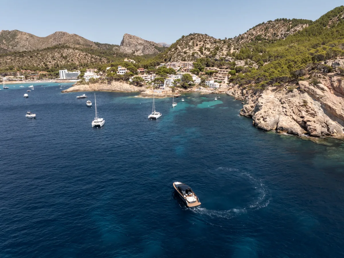 Daycruiser, Walk-Around oder Express Cruiser: Yachttypen erklärt, Bekkers Yachts