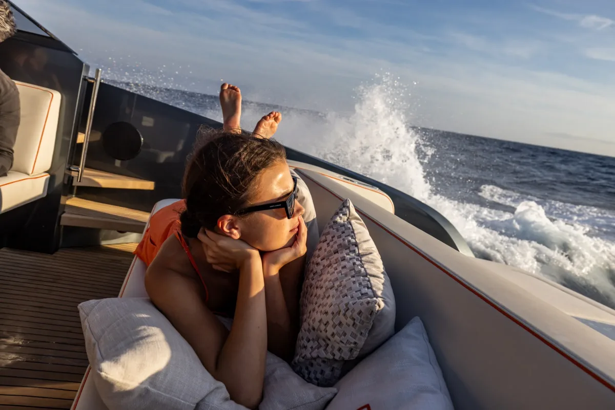 La categoría CE B explicada para yates de día, Bekkers Yachts
