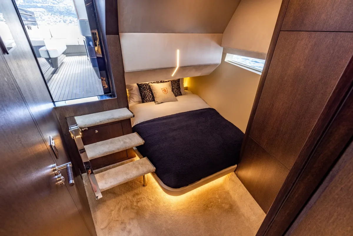 Guest cabin with lit berth