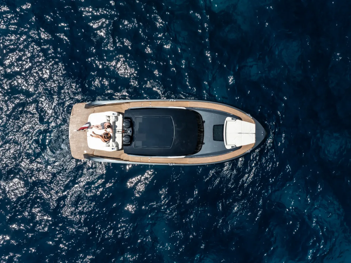 Top-down view of the AZUR 45HT on deep blue water